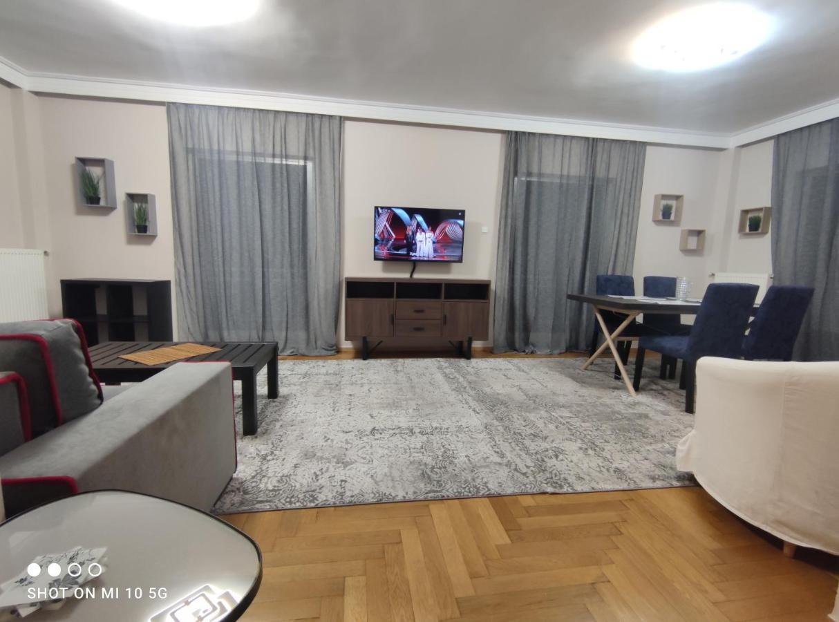 Cozy Apartment Near The Sea In Palaio Faliro Athen Exterior foto