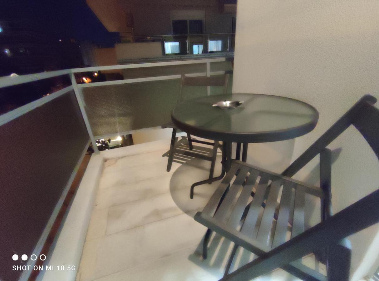 Cozy Apartment Near The Sea In Palaio Faliro Athen Exterior foto